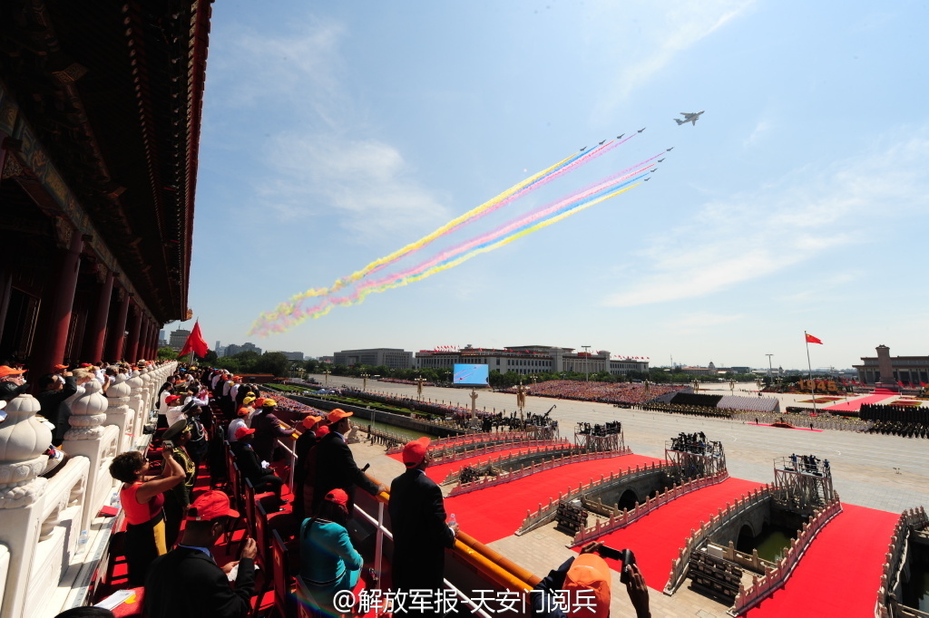 宽窄巷子：是成都原滋原味惬意浪漫休闲生活场景 